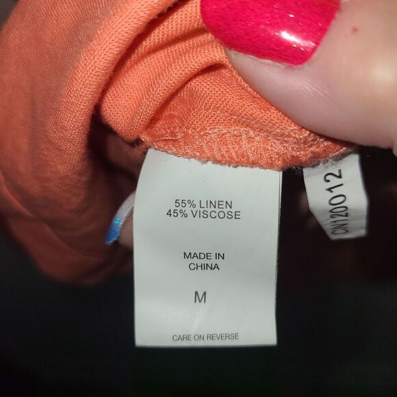 New York & Company Linen Blend Button Back Blouse - Picture 7 of 10